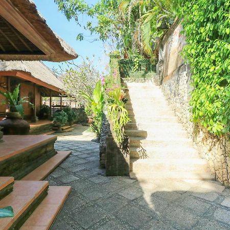 The Laras Villa Jimbaran Buitenkant foto