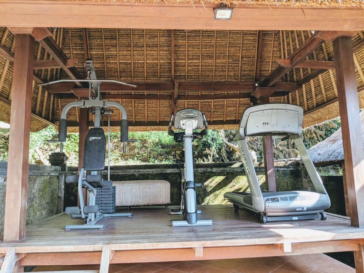 The Laras Villa Jimbaran Buitenkant foto